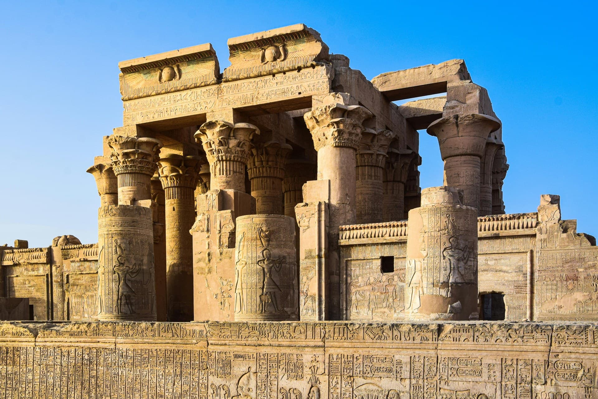 Medinet Habu — view 7