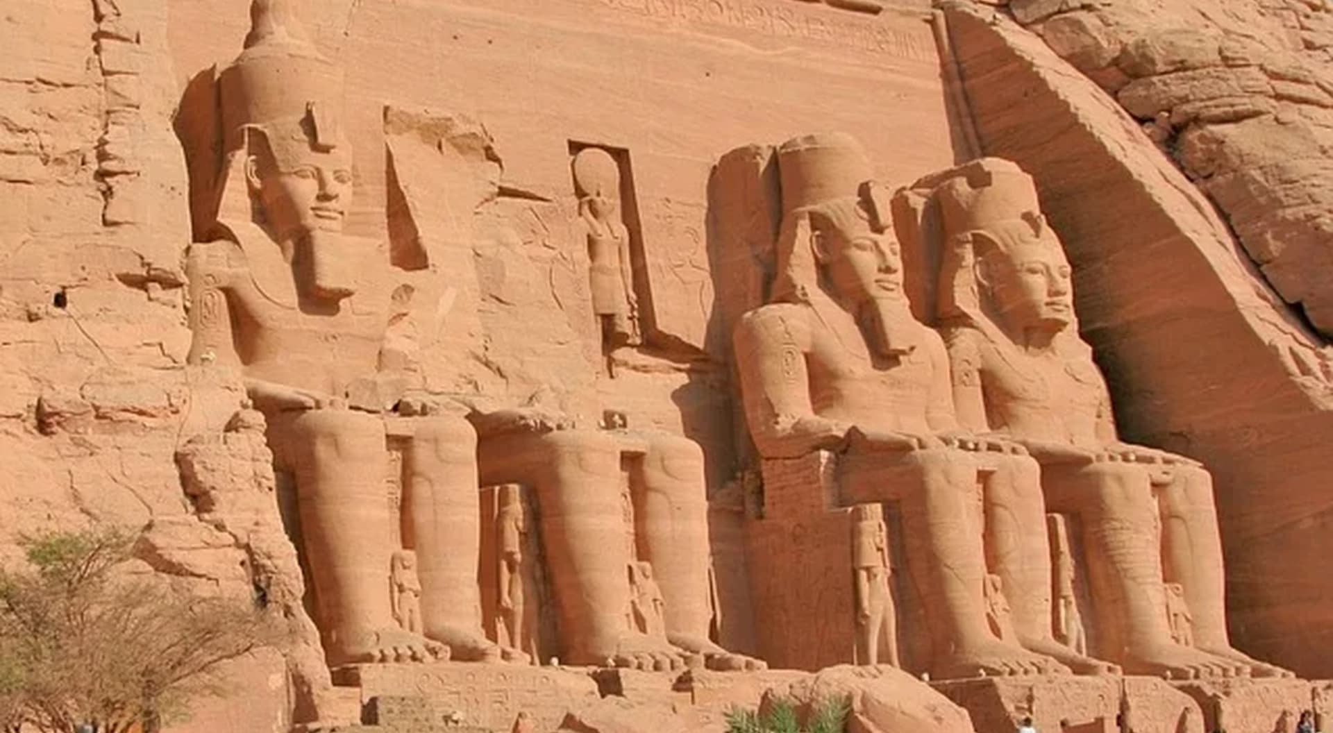 Abu Simbel Tour