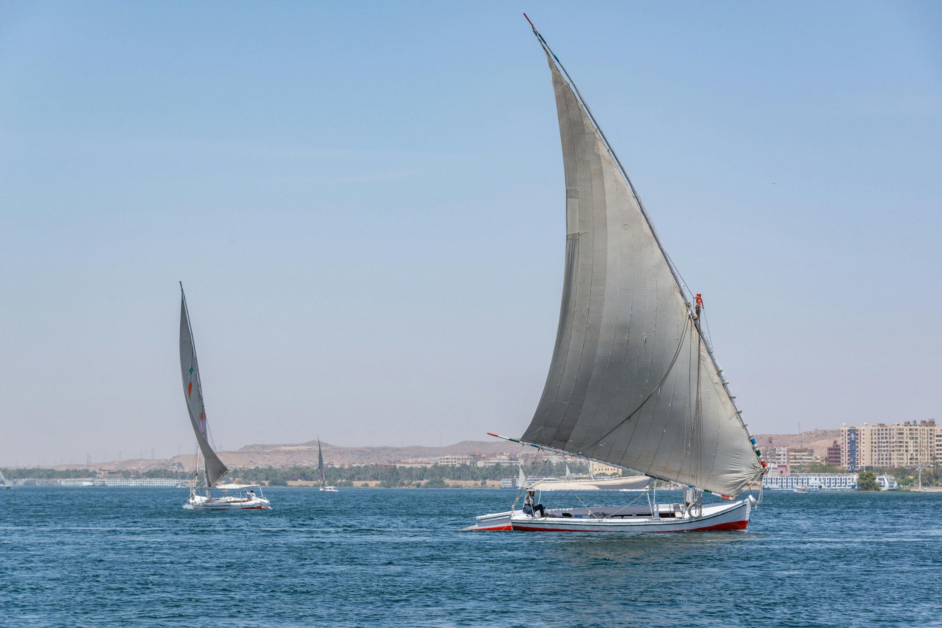 Felucca Sailing on the Nile — view 2