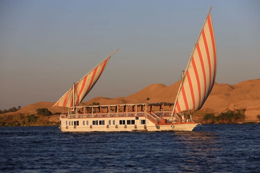 Nour El Nil Dahabiya Cruise